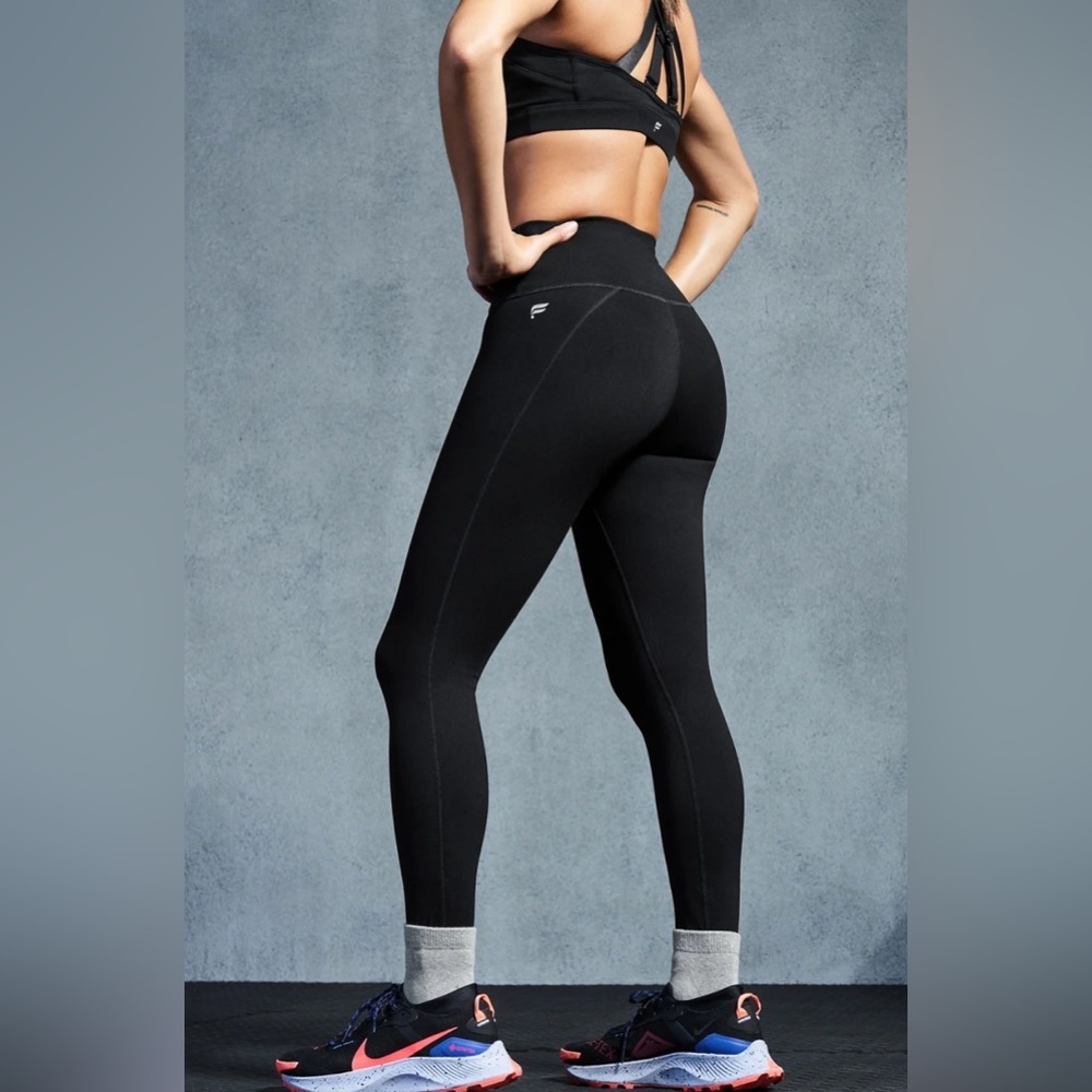 Define high waisted power hold leggings size small tall fabletics